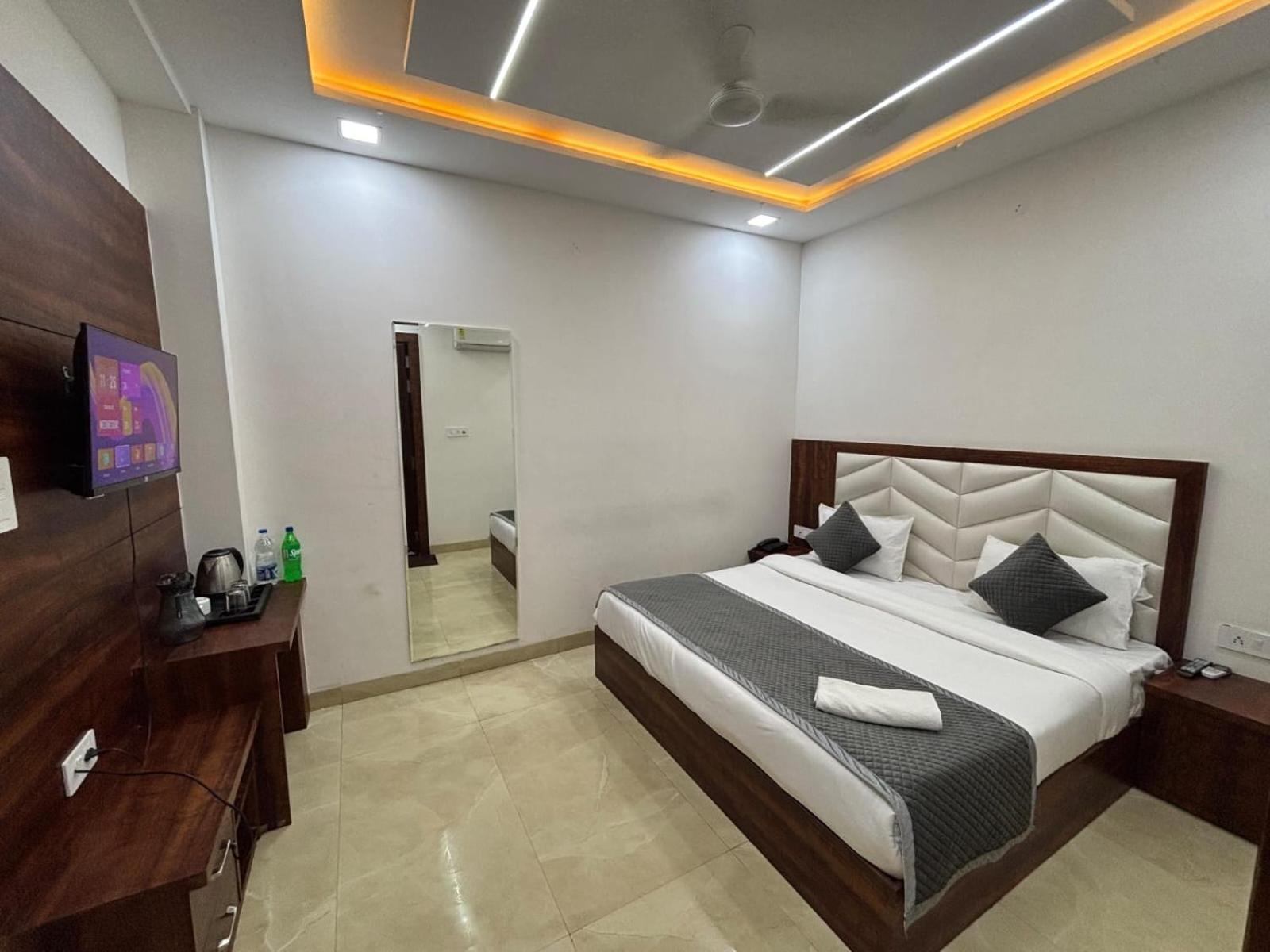 Hotel Ganga Palace - Agra Agra  Bagian luar foto